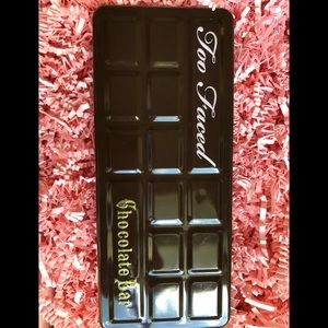 Too Faced Chocolate Bar